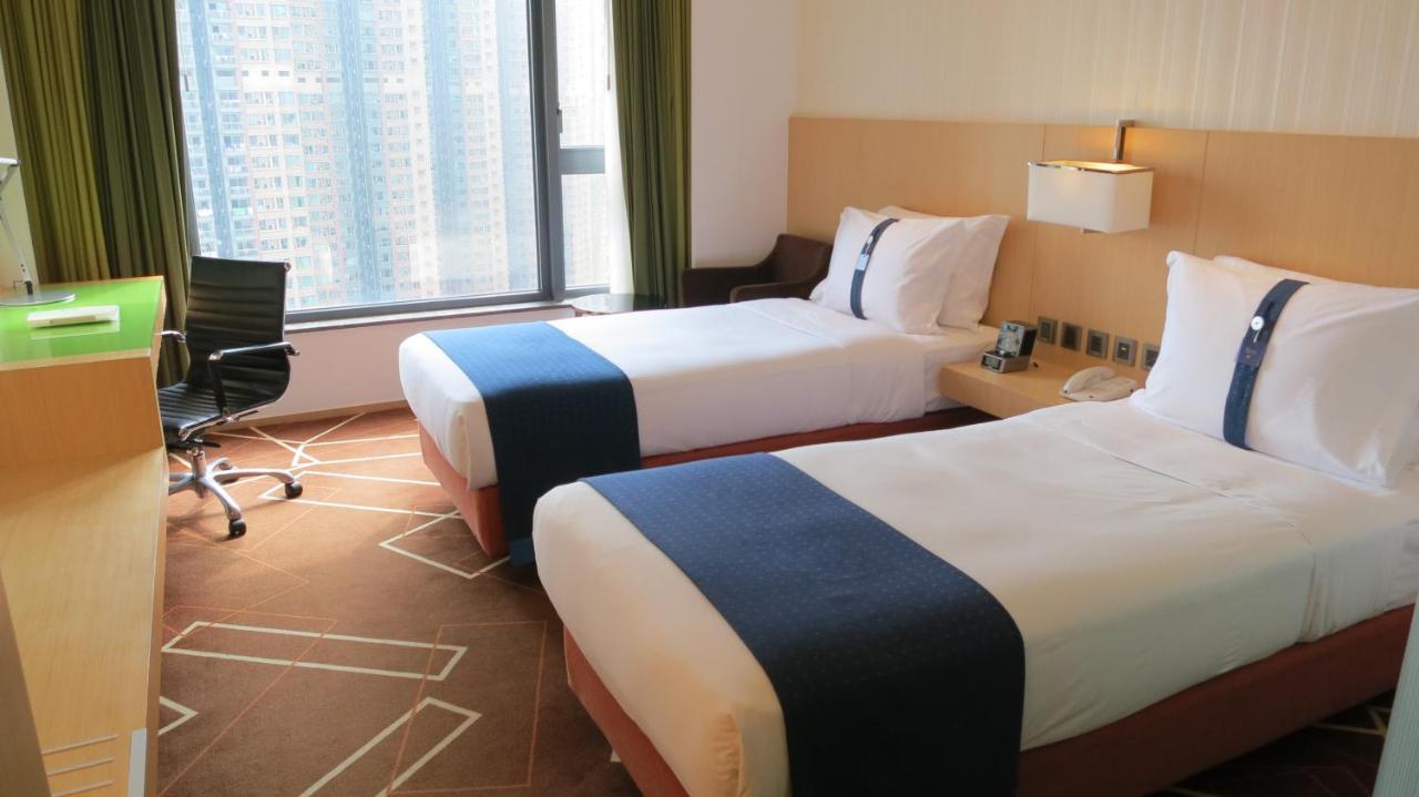 Holiday Inn Express Hong Kong Kowloon East, An Ihg Hotel Eksteriør bilde