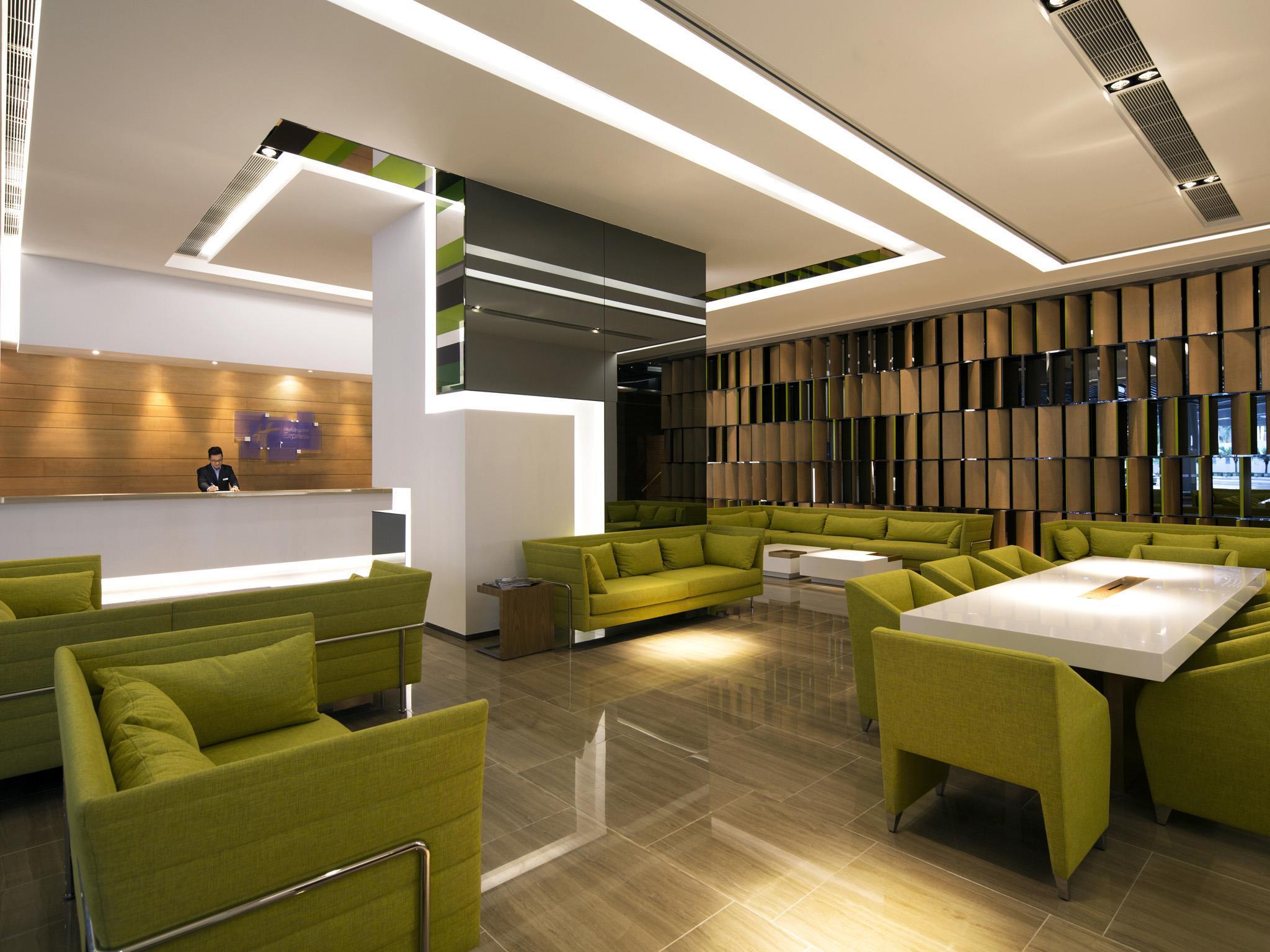 Holiday Inn Express Hong Kong Kowloon East, An Ihg Hotel Eksteriør bilde